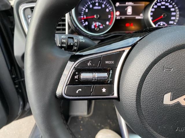 Kia Ceed_sw Sportswagon 1.5 T-GDI DCT Spirit Navi+Si