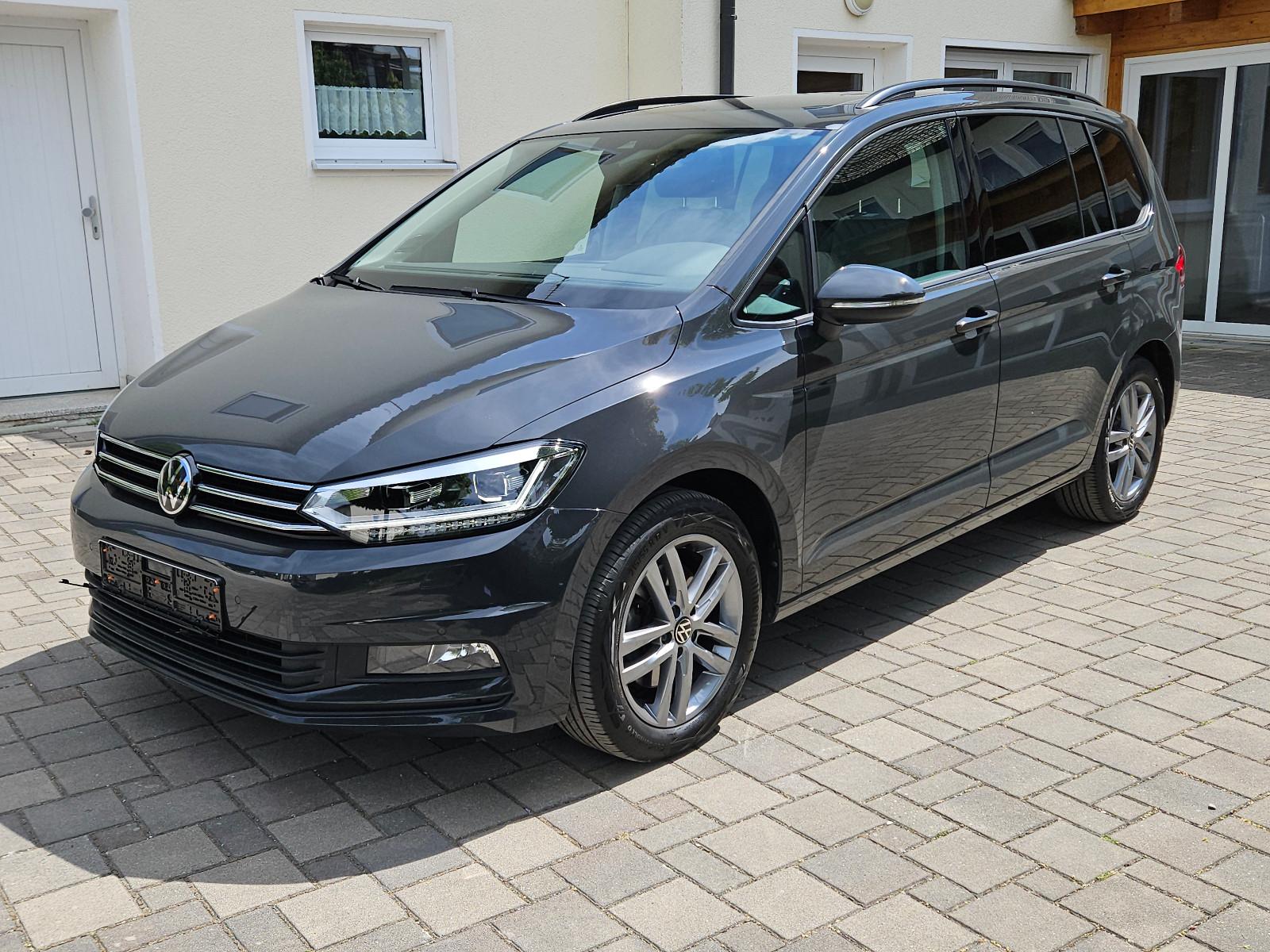 Volkswagen Touran TSI Pano Sthzg 7si ACC NP 55`