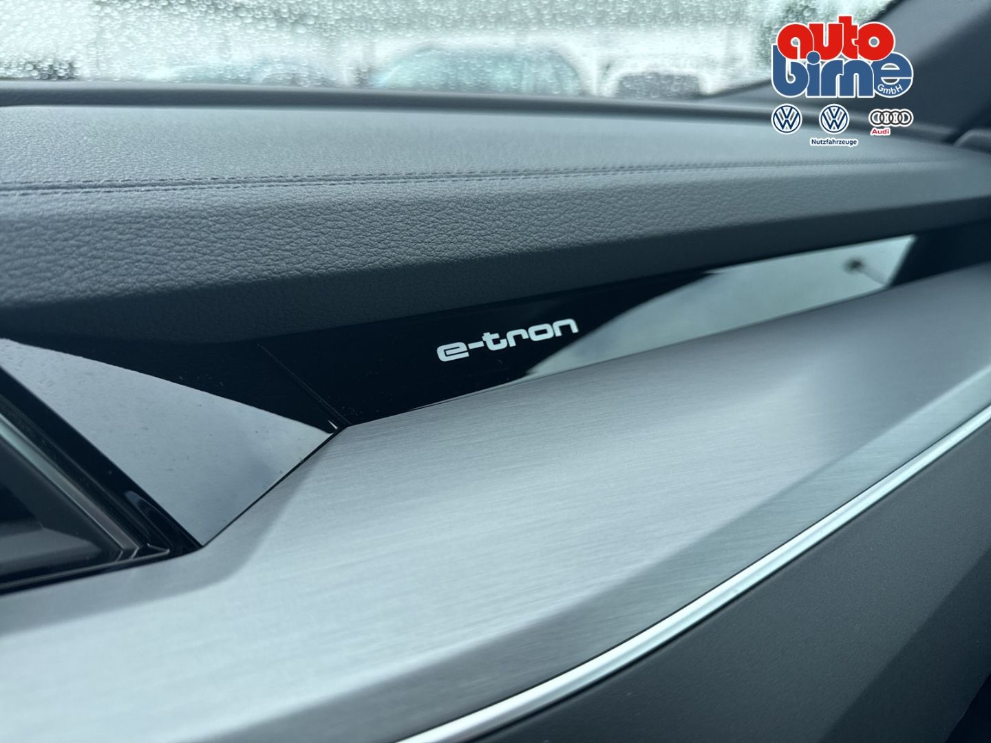 e-tron 50 quattro S line Luftfederung AD Niveau 