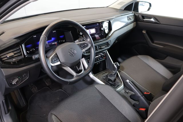 Volkswagen Polo VI 1.0 MPI Life AID+KAM+LED+CARPLAY