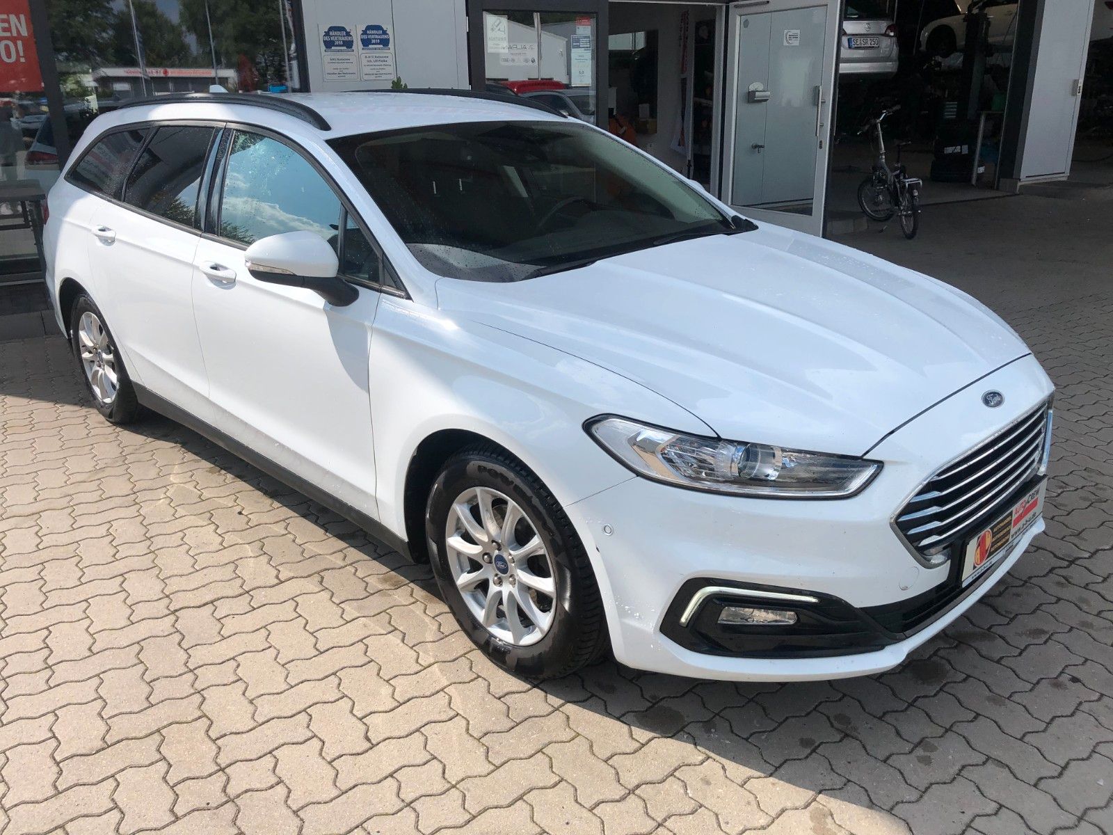 Fahrzeugabbildung Ford Mondeo Turnier Trend 2.0 CRDi