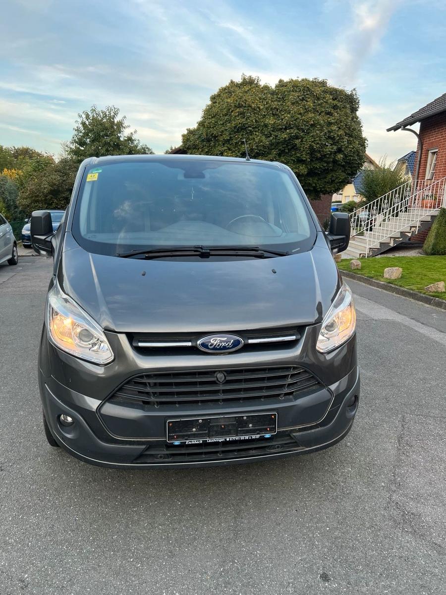 Ford Tourneo Custom