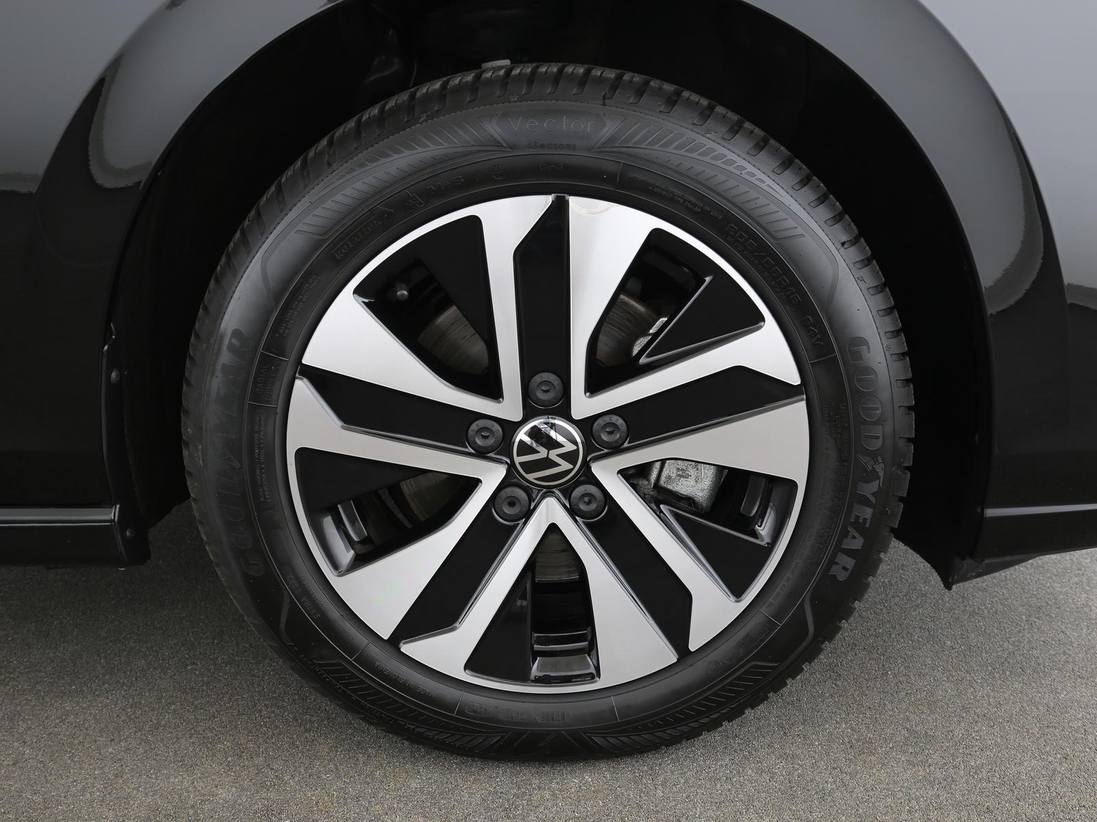 Volkswagen Golf VIII 1.5eTSI 150PS DSG Energy Navi SHZ Lenk, миниатюра 23