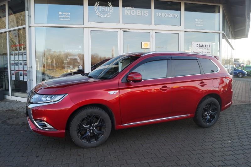 Mitsubishi Outlander Plug-in Hyb PLUS Spirit 2.4 MIVEC 4WD