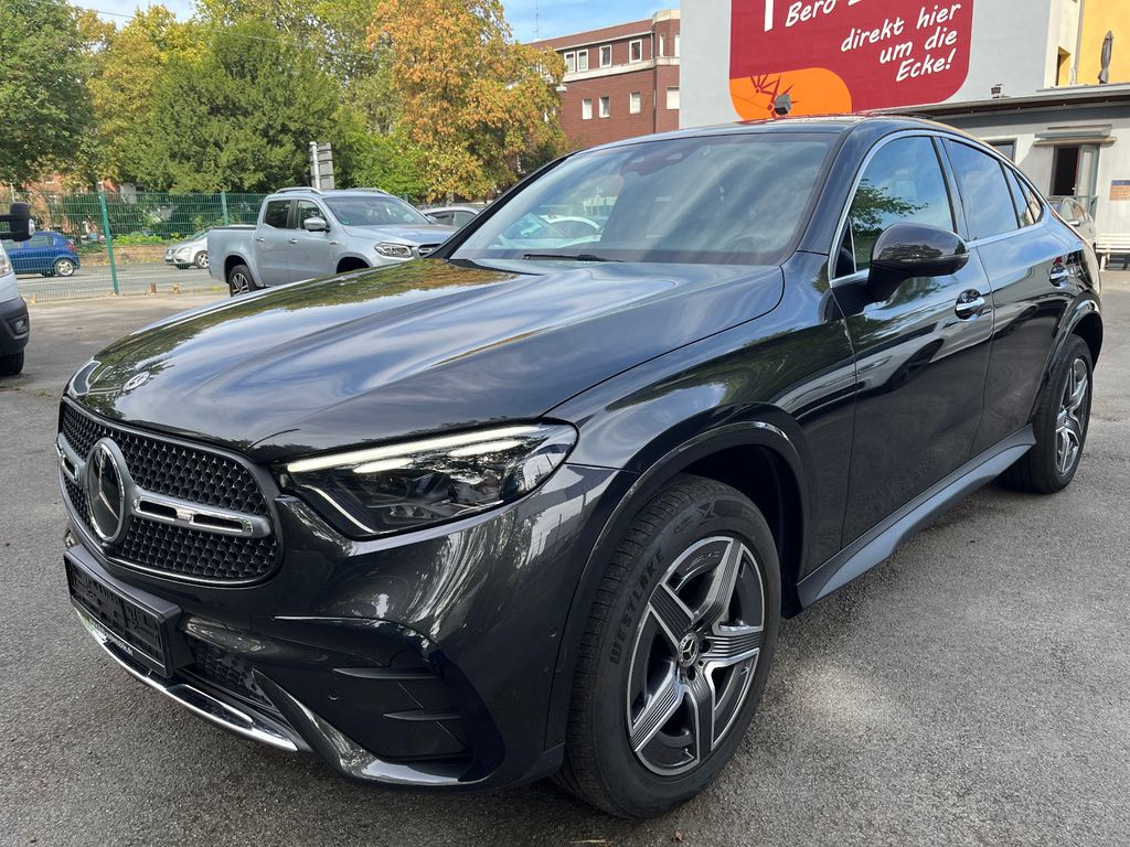 Image of Mercedes-Benz GLC 300