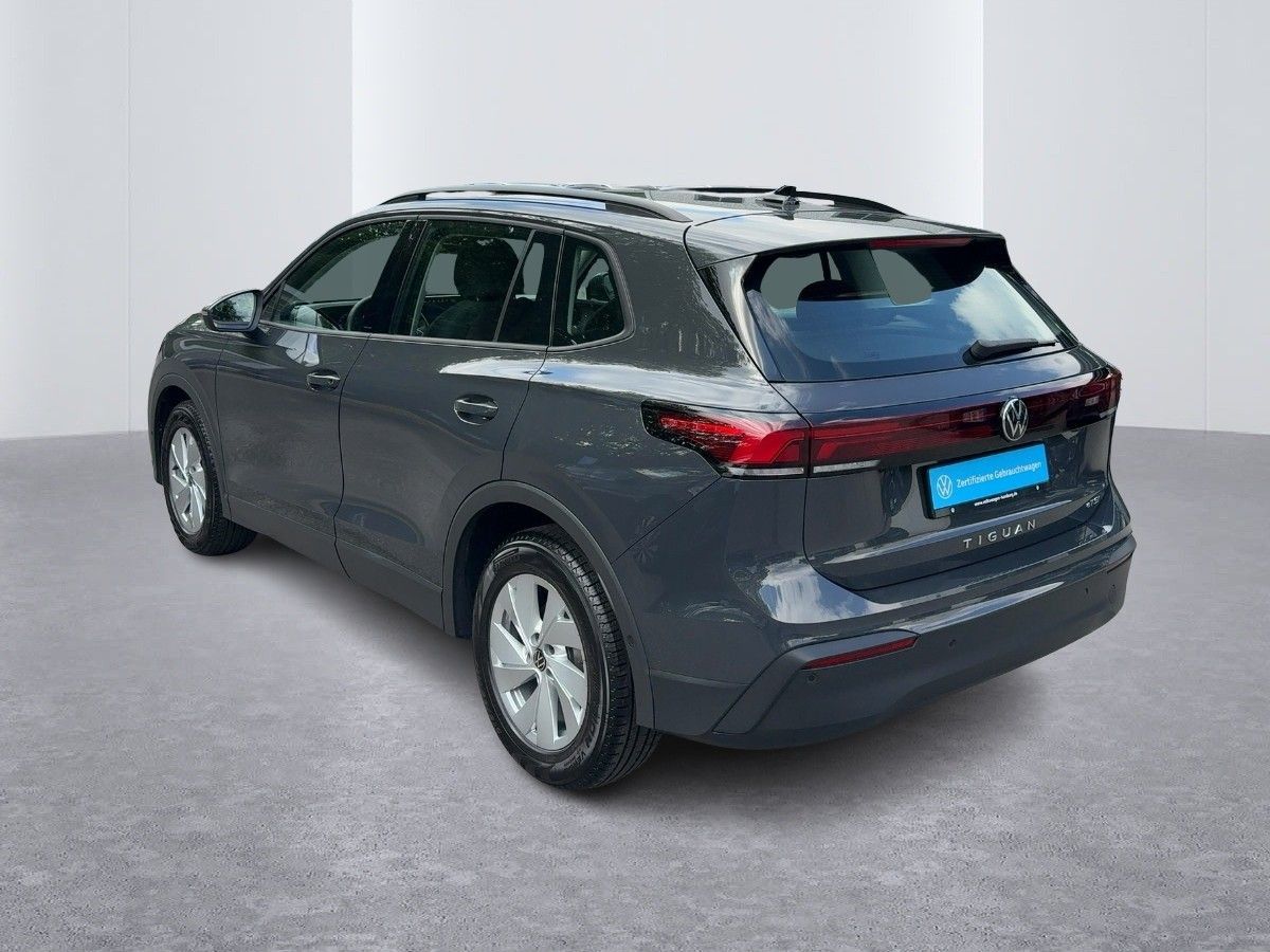 Volkswagen Tiguan 1.5 eTSI DSG Ganzjahresreifen Rückfahrka foto 3