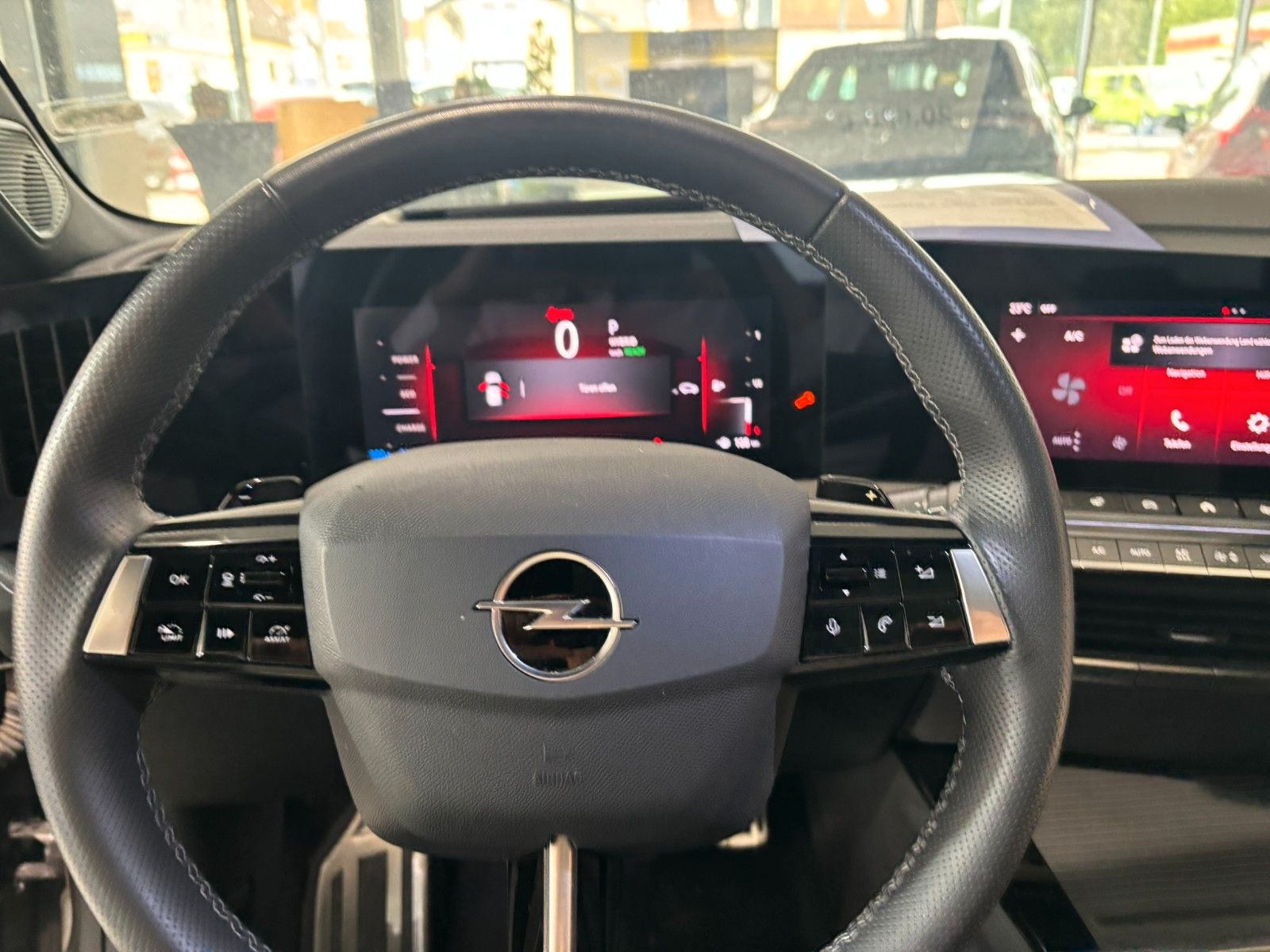 Fahrzeugabbildung Opel Astra L Lim. 1.6 HYBRID ULTIMATE NAVI/360°/SPORT