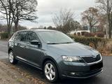 Skoda Rapid Spaceback Elegance,   2 Hand - Skoda Rapid: Kleinwagen