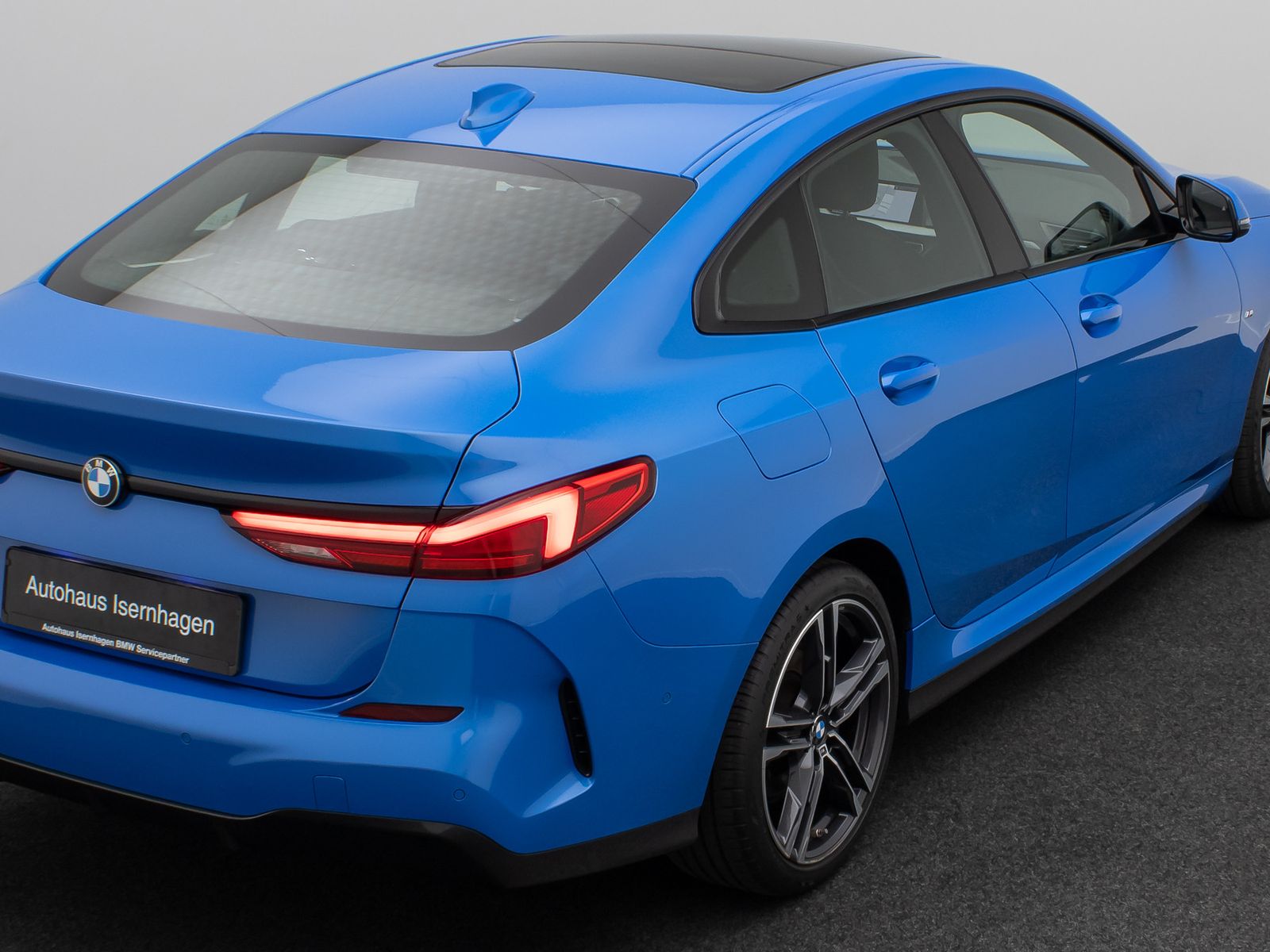 Fahrzeugabbildung BMW 218i Gran Coup&eacute; M Sport DAB H/K Panorama Komfort