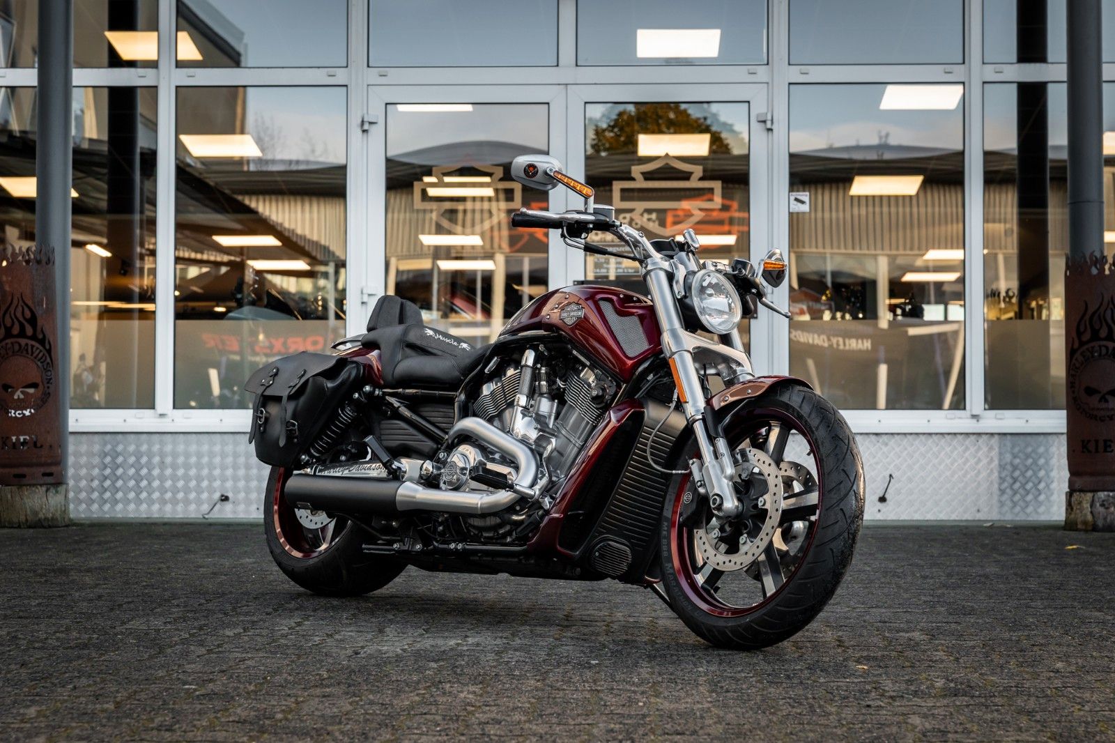 Fahrzeugabbildung Harley-Davidson VRSCF V-ROD MUSCLE - Jekill  - 260er METZELER