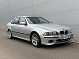 BMW 530i M-Paket Exklusiv Memory Navi Prof. - BMW 530 aus 2001: 530i