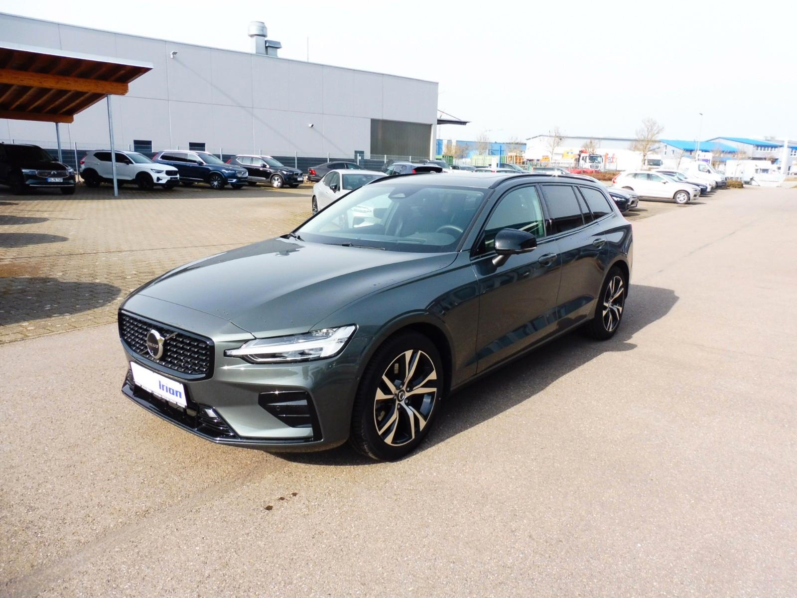 Volvo V60 Kombi B4 Plus Dark