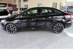 Fahrzeugabbildung Ford Focus Lim.18 Zoll,Alu,Sitzheizung,PDC,AHK