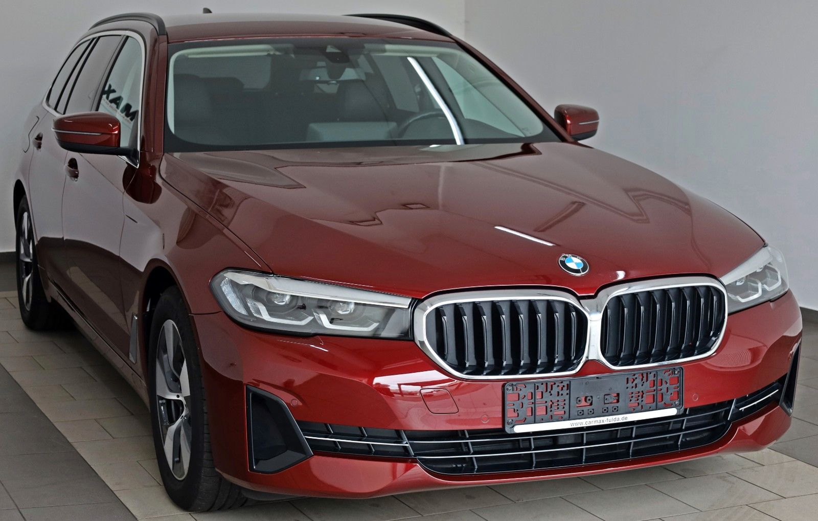 Fahrzeugabbildung BMW 520 d xDrive,Leder,Navi,LED,Kamera,Standhz.+WR