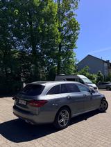 Mercedes-Benz C 300 4MATIC  - Mercedes-Benz C 300: 4matic