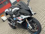 BMW S 1000RR - BMW MOTORRAD R100R