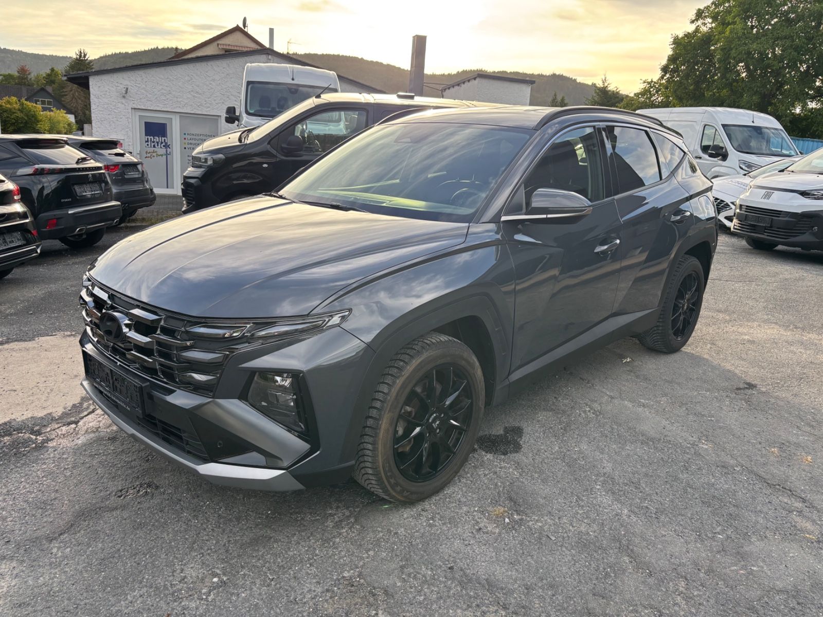 Hyundai Tucson Trend Plug-In Hybrid 4WD,AHK+Curved Displ