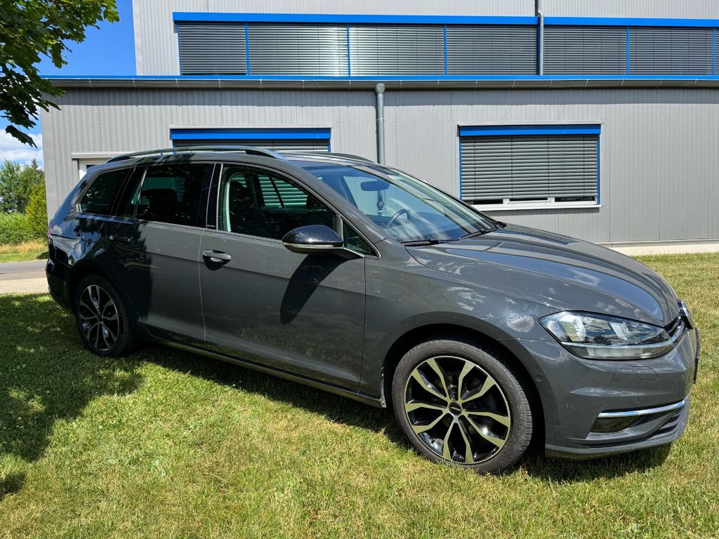 Image of Volkswagen Golf