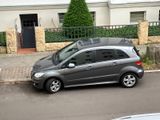 Mercedes-Benz B 160 BlueEFFICIENCY - - Mercedes-Benz B 160: Blueefficiency
