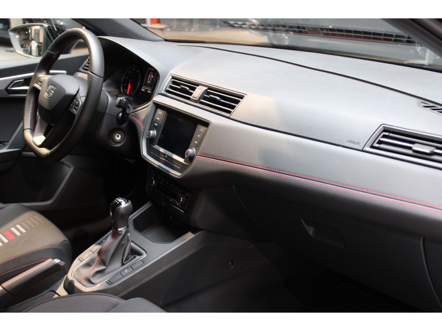 Fahrzeugabbildung SEAT Ibiza 1.0 TSI FR Full Link PDC vo/hi Sicht-P GWA