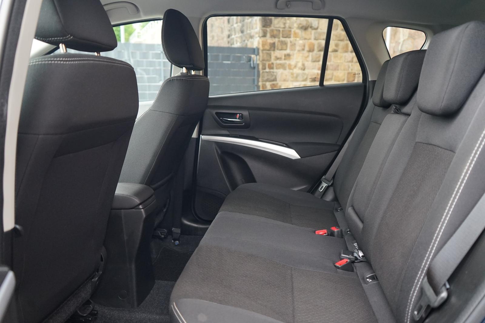 Suzuki SX4 S-Cross 1.4 Boosterjet mHev LED Kamera ACC