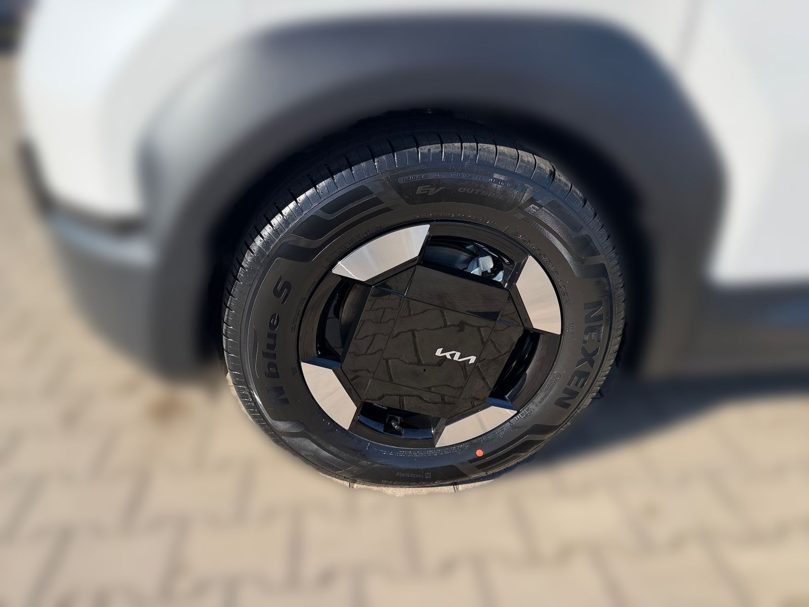 Fahrzeugabbildung Kia PV5 2-3-0 71.2 ELITE WP SMP PP SP