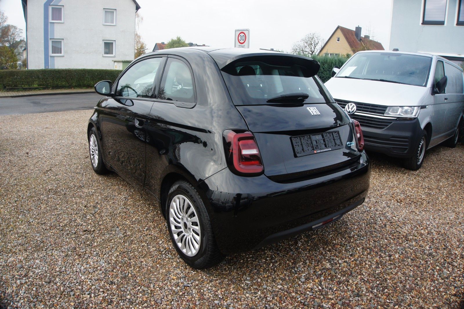 Fahrzeugabbildung Fiat 500e Action KLIMA ZV