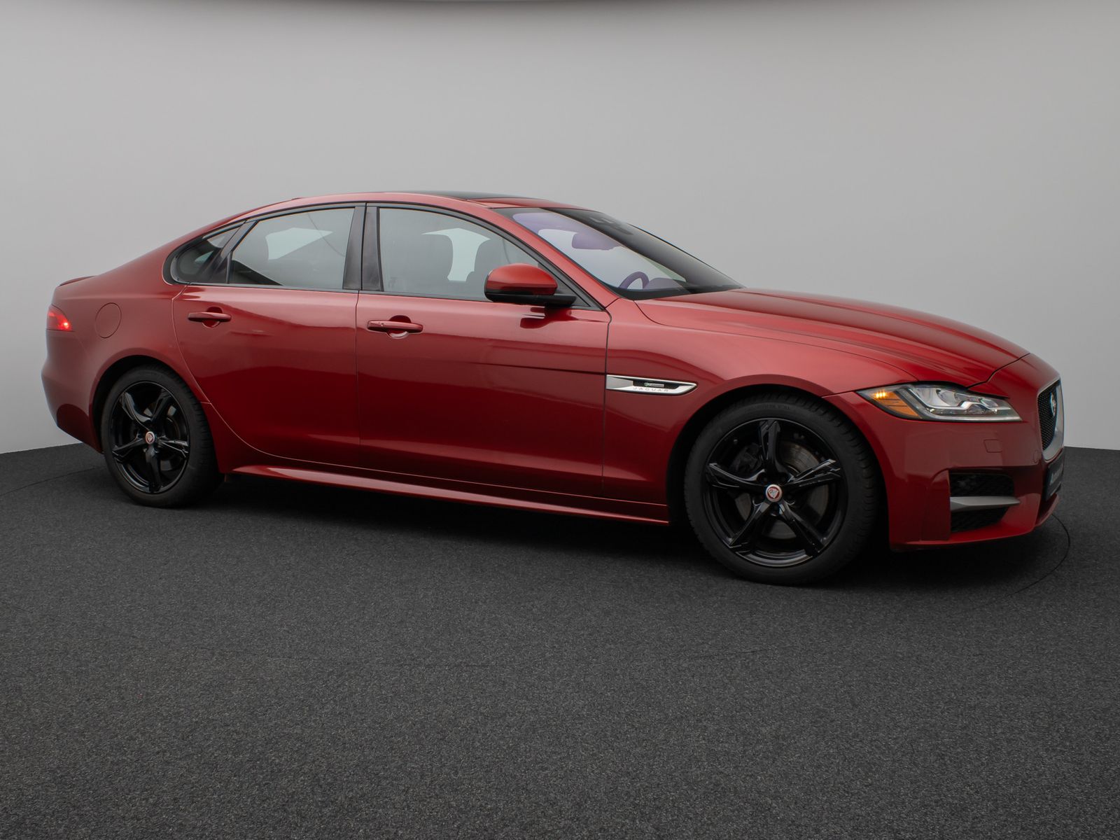 Fahrzeugabbildung Jaguar XF R-Sport Kamera Schiebedach Meridian Navi