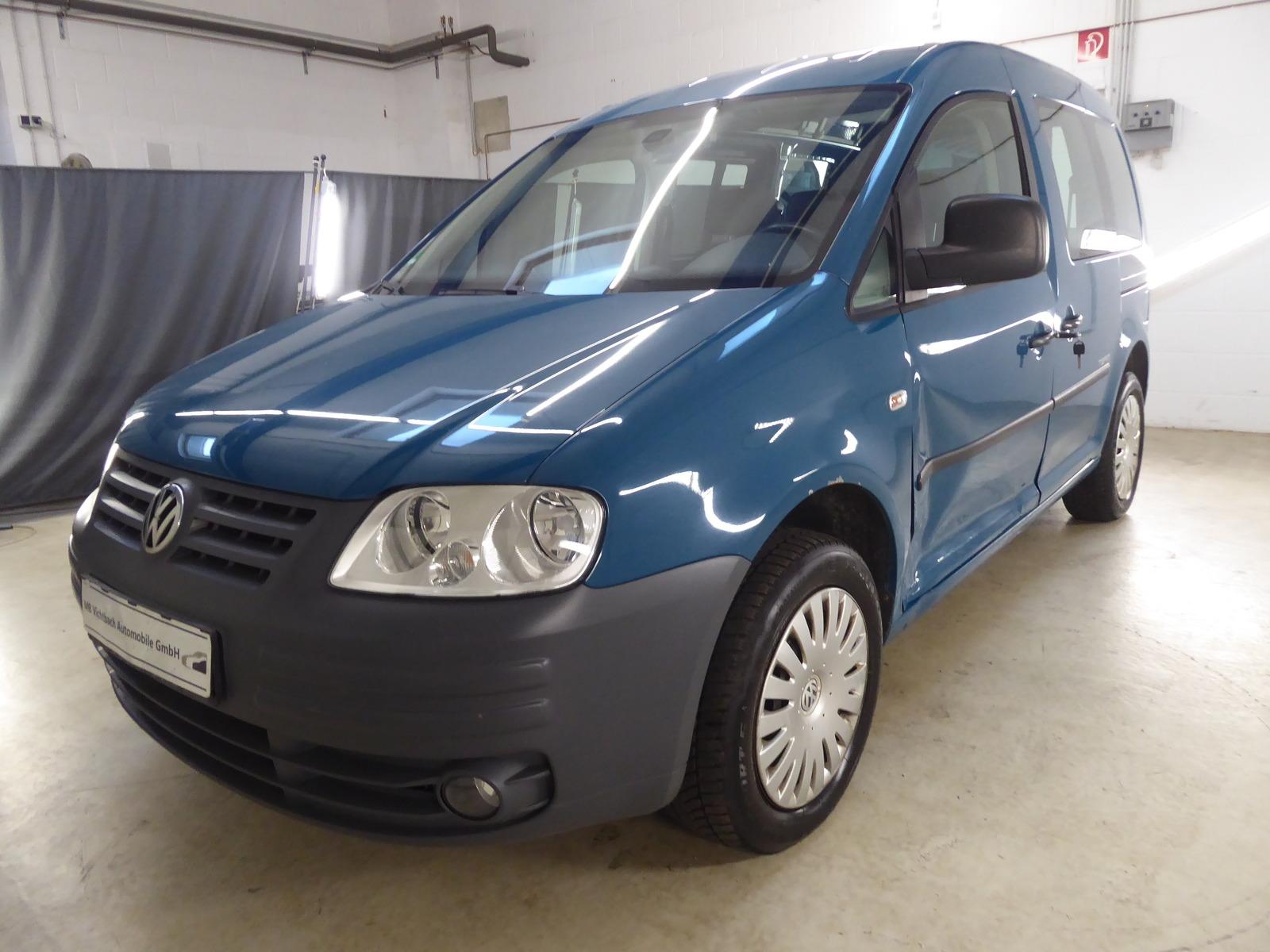Volkswagen Caddy 2010 — interior