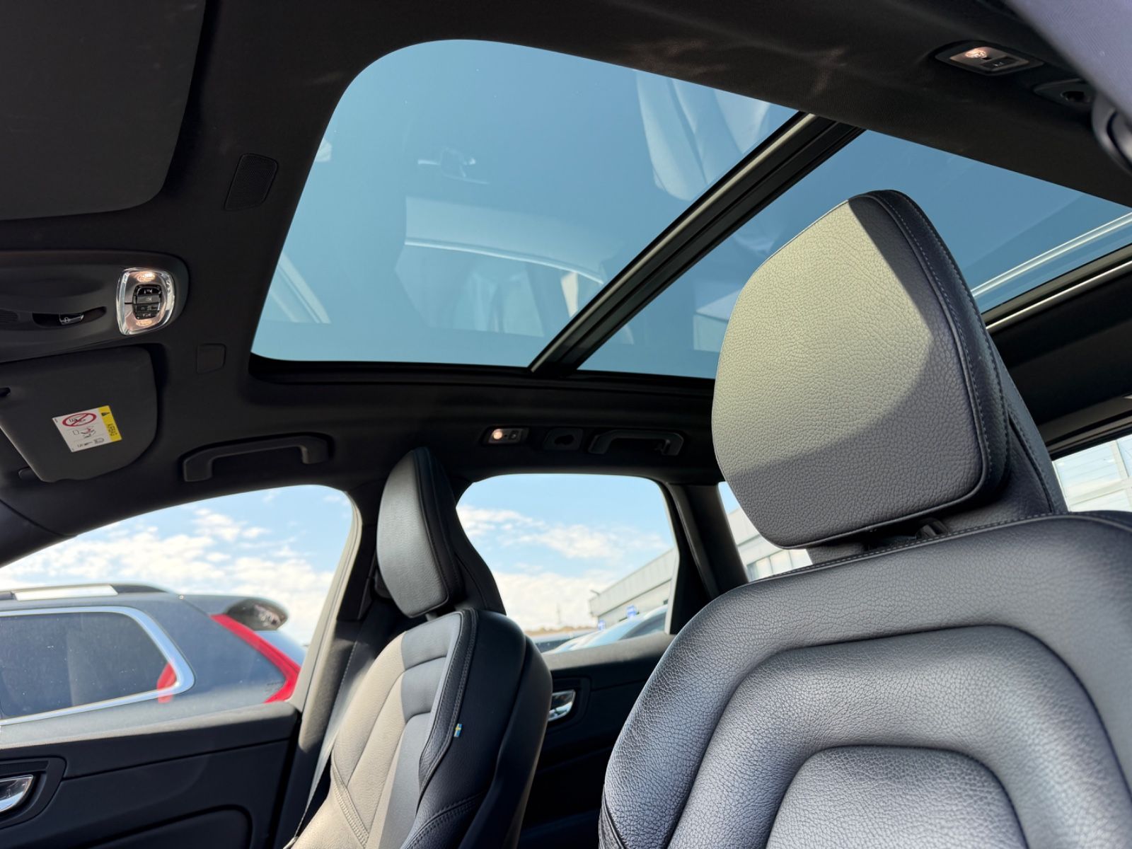 Volvo XC60 R Design AWD Aut.Pano.Navi.Garantie foto 28