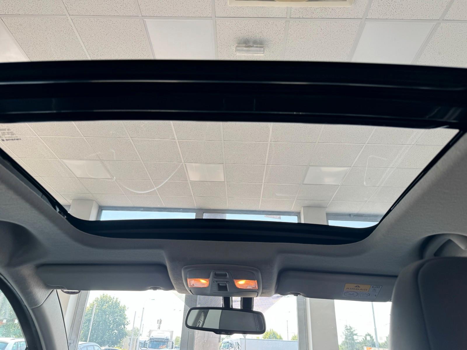 Suzuki (SX4) S-Cross 1,4T Allgrip PizSulai*NAV*PANO*CAM