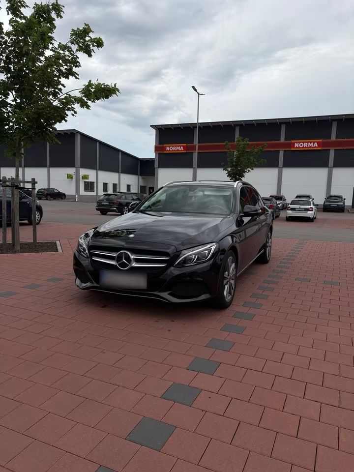 MERCEDES-BENZ Mercedes Benz C220 d