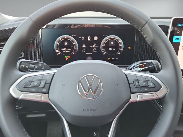 Tiguan 1.5 eTSI DSG AHK+RFK+NAVI+eHECK+ACC+KEYLE