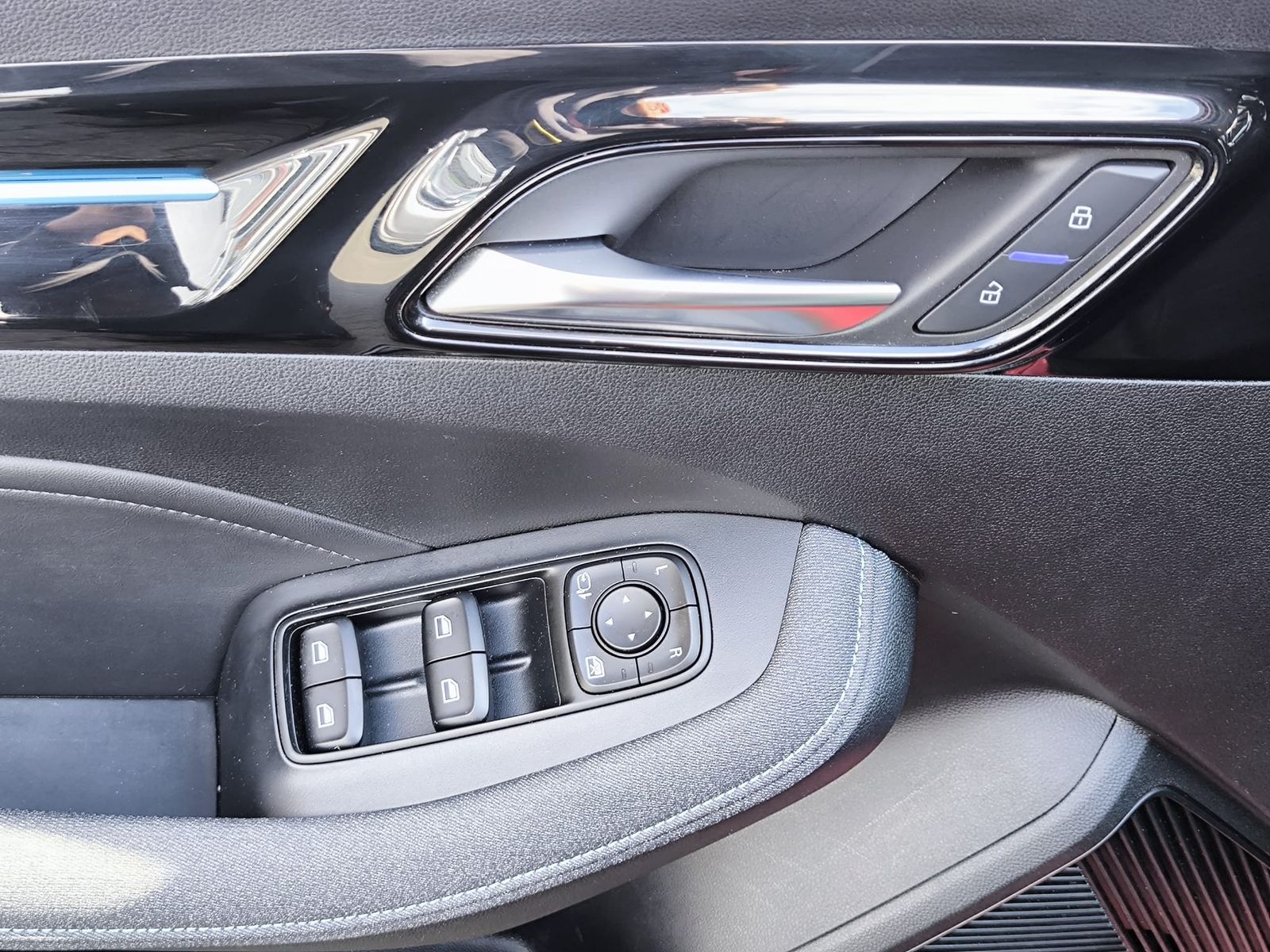 Fahrzeugabbildung MG 5 61 KWH Luxury NAVI+LEDER+SHZ+LED+DAB+ACC+360°