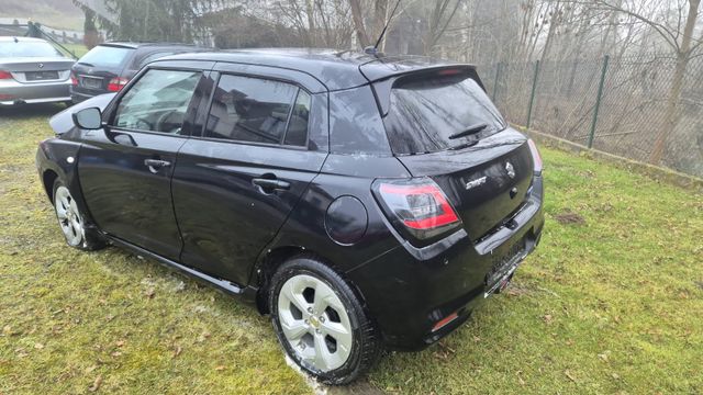 Suzuki Swift 1.2 Dualjet Hybrid 61 kW Comfort. camera