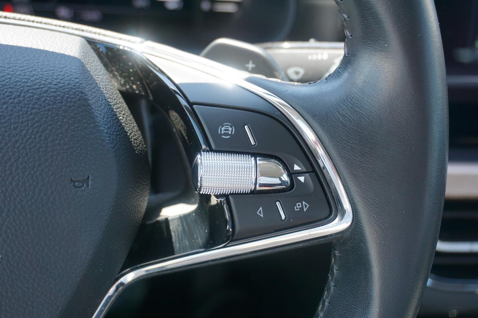 Skoda Kamiq Style DSG LED Navi ACC AHK DAB PDC USB