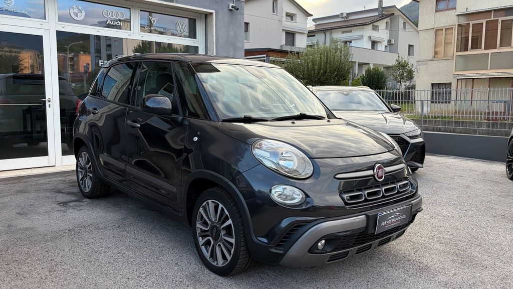 Image of Fiat 500L Cross