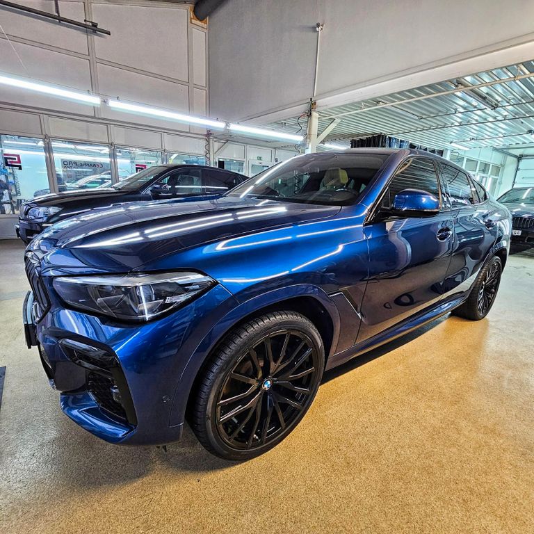 BMW X6 M50