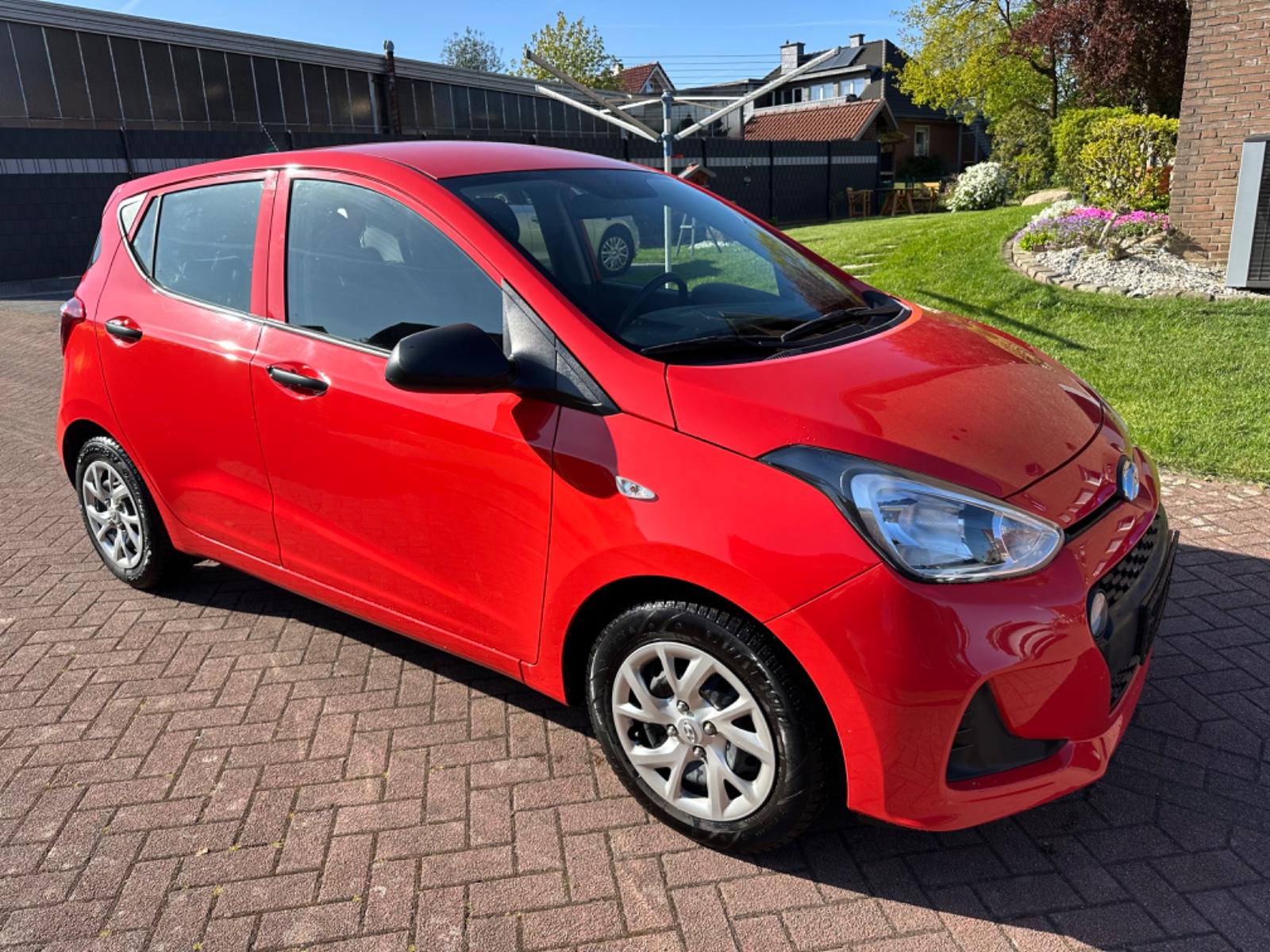 Hyundai i10 *MFL LENKRAD*GARANTIE*TÜV NEU*