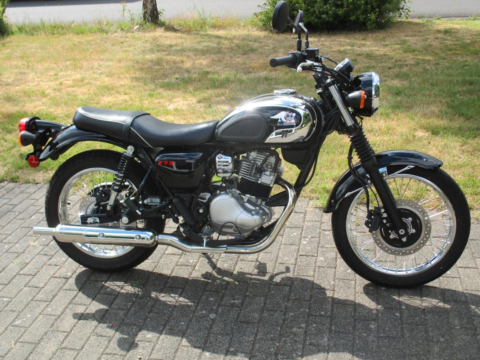 Kawasaki W 230  Meguro S1  ABS   4. J Werksgarantie