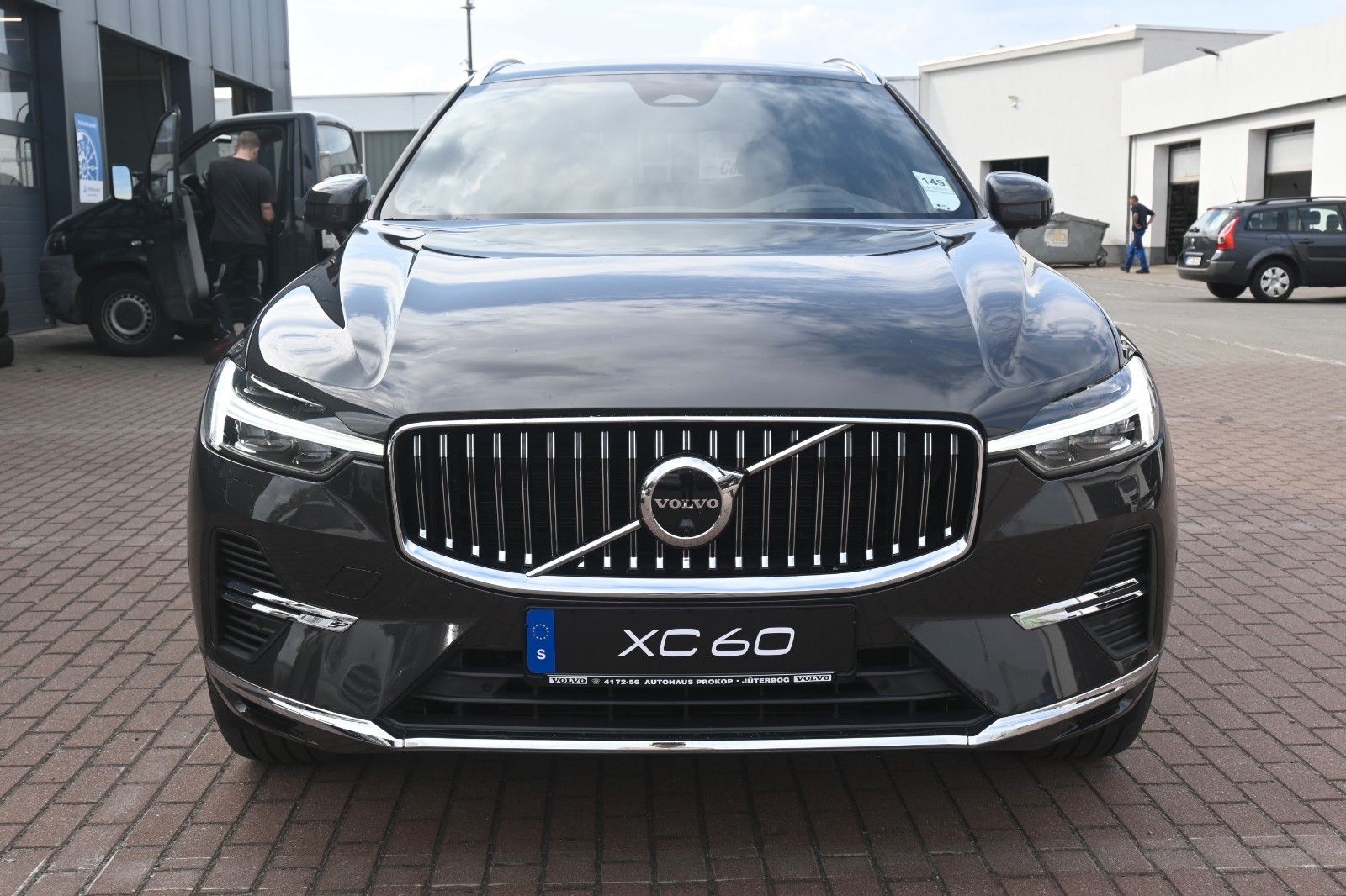 Fahrzeugabbildung Volvo XC60 T8 AWD Recharge Inscription*360°*STDHZG*ACC