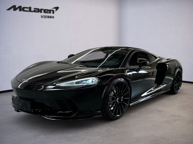 McLaren Powerzone Abgasanlage / Novitec Federn / B&W