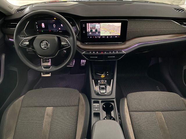Octavia Scout 2.0 TDI DSG 4x4 AHK+HUD+NAVI