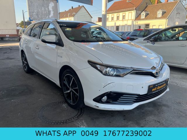 Toyota Auris Touring Sports Hybrid Edition-S+KAMERA*NAV