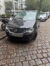 Volkswagen Vw Touran 2.0 TDI 140 PS Automatik - Volkswagen Touran: Ps TDI 140