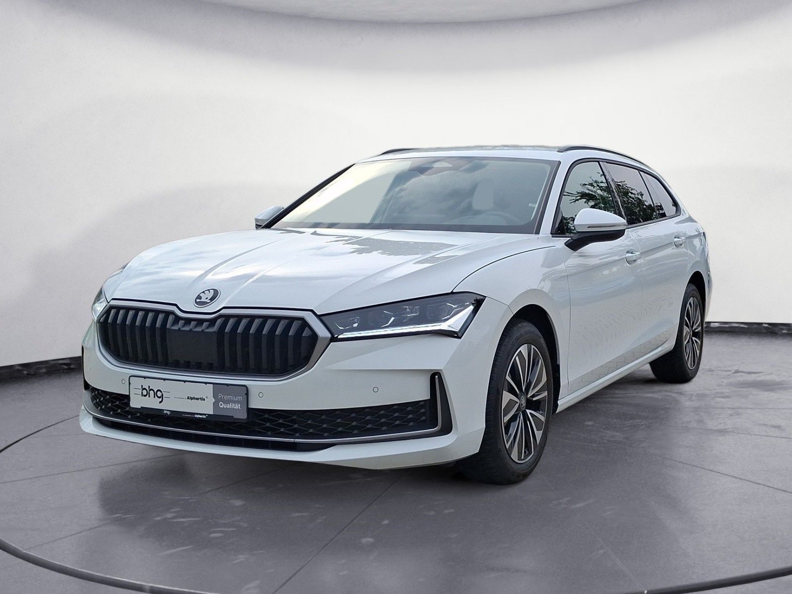 Skoda Superb - Bild 2