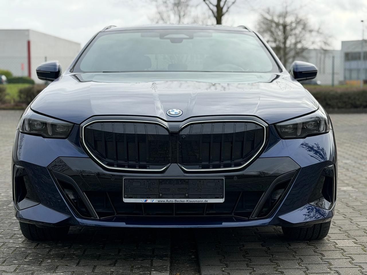 BMW 530 e xDrive M Sport Pro Bower&Wilk Hinterachsle imagem 3