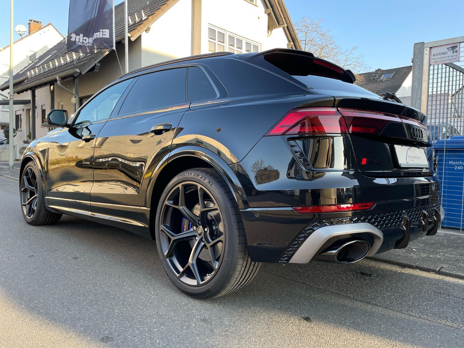 Fahrzeugabbildung Audi RSQ8 Performance Facelift |Keramik|305|Designpak