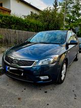 Kia cee'd / Ceed  - gebrauchte Kia cee'd / Ceed aus dem Jahr 2011