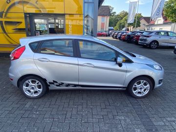 Bild 2 Ford FIESTA TREND KLIMA EFH WINDSCHUTZSCHEIBE BEHEIZT